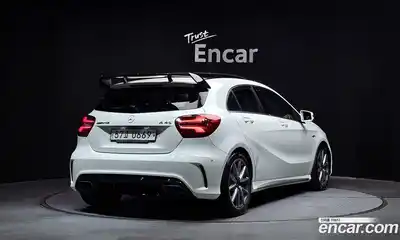 Mercedes-Benz A-Class 2016 2.0 Автомат в Москве № 592043, миниатюра 2