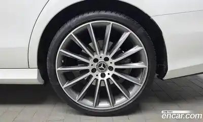 Mercedes-Benz E-Class 2021 2.0 Автомат в Москве № 592157, миниатюра 5