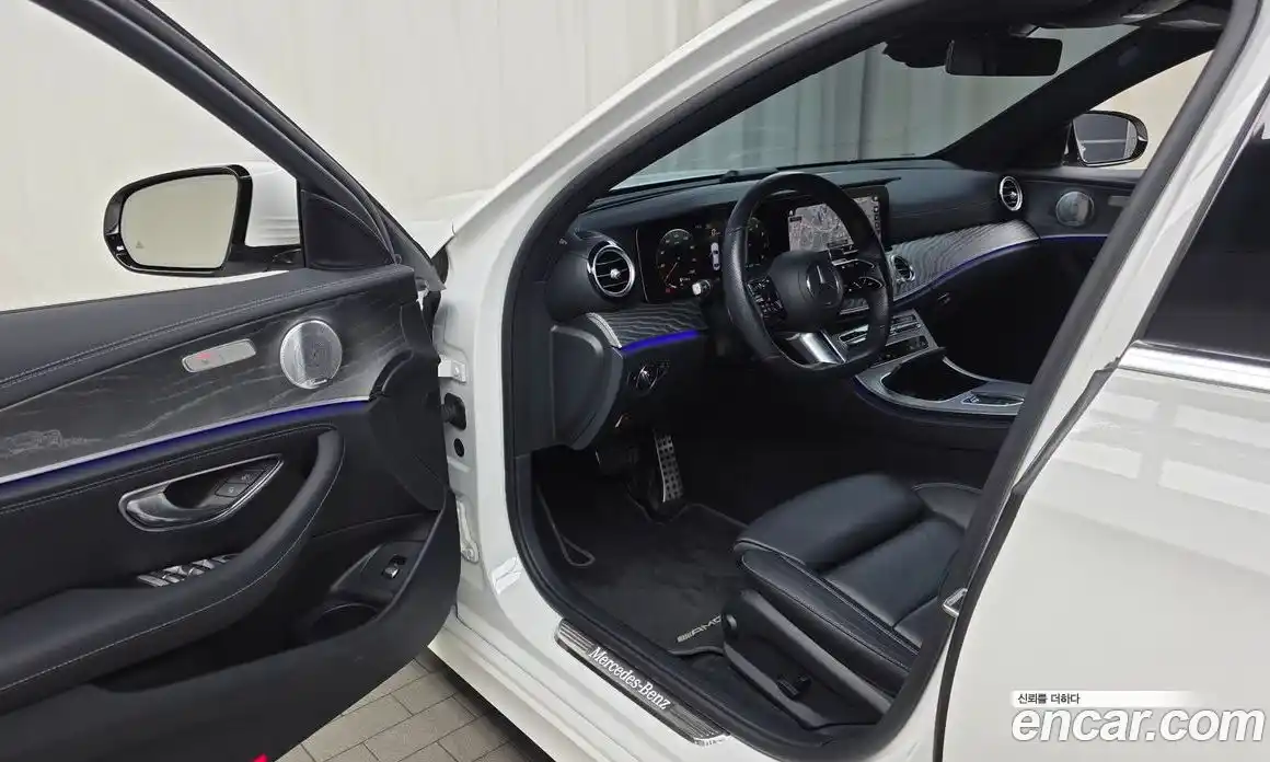 Mercedes-Benz E-Class 2021 2.0 Автомат в Москве № 592157, фото 10