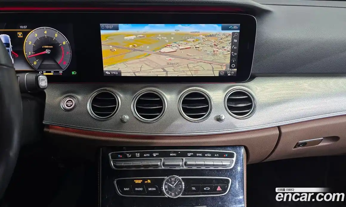 Mercedes-Benz E-Class 2020 2.0 Автомат в Москве № 592412, фото 14