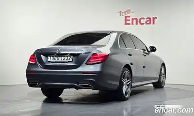 Mercedes-Benz E-Class 2020 2.0 Автомат в Москве № 592412, миниатюра 2