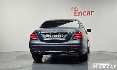 Mercedes-Benz E-Class 2020 2.0 Автомат в Москве № 592412, миниатюра 4