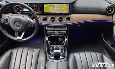 Mercedes-Benz E-Class 2018 1.9 Автомат в Москве № 592633, миниатюра 7