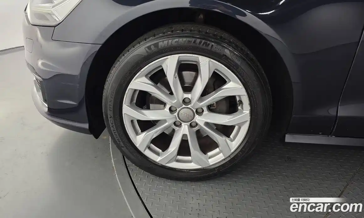 Audi A6 2016 2.0 Автомат в Москве № 593198, фото 5