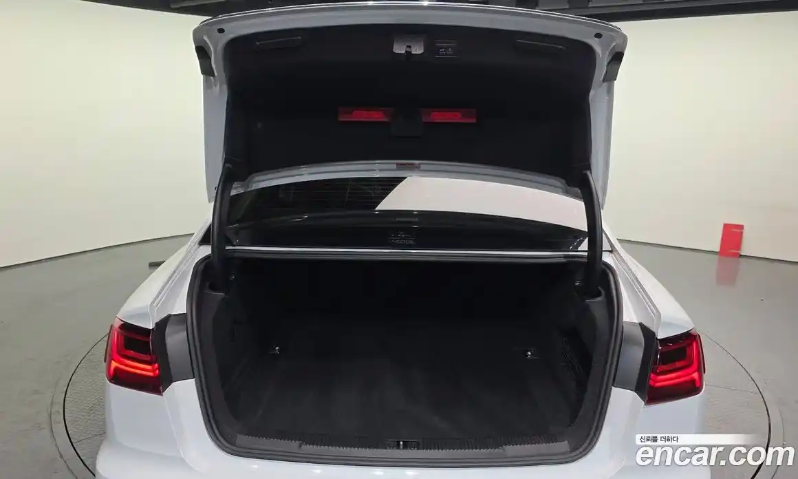 Audi A6 2016 2.0 Автомат в Москве № 593385, фото 20