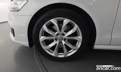 Audi A6 2016 2.0 Автомат в Москве № 593385, миниатюра 5