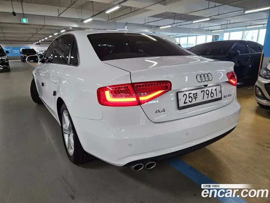 Audi A4 2015 2.0 Автомат в Москве № 593566, фото 6