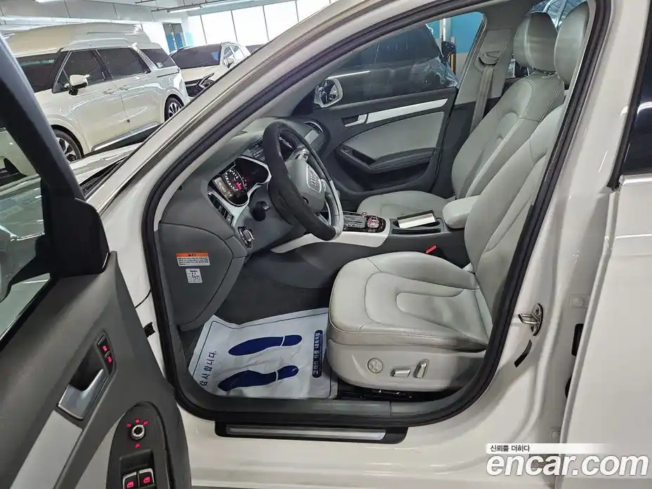 Audi A4 2015 2.0 Автомат в Москве № 593566, фото 9