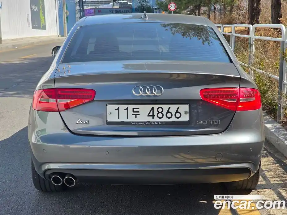 Audi A4 2015 2.0 Автомат в Москве № 593576, фото 5