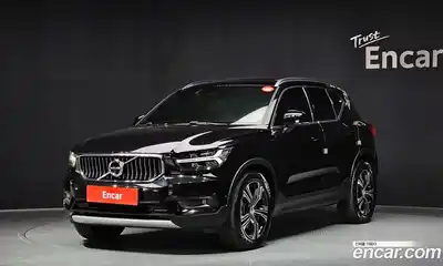 Volvo XC40, 2021