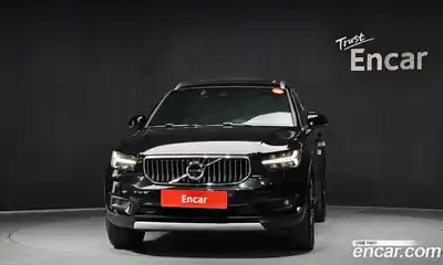 Volvo XC40 2021 2.0 Автомат в Москве № 593665, миниатюра 3