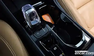 Volvo XC40 2021 2.0 Автомат в Москве № 593665, миниатюра 9