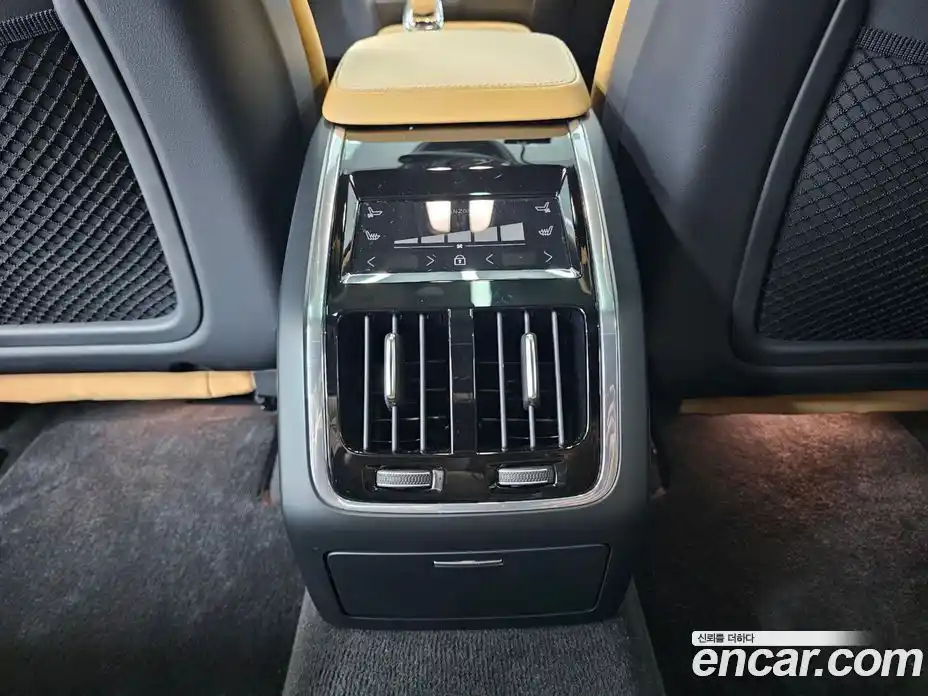 Volvo S90 2024 2.0 Автомат в Москве № 593835, фото 13