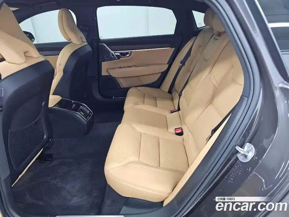 Volvo S90 2024 2.0 Автомат в Москве № 593835, фото 10