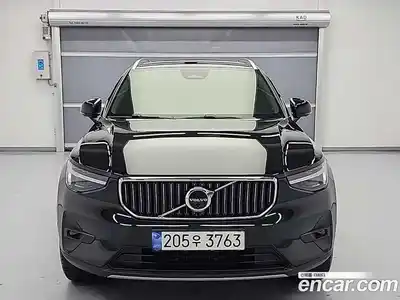 Volvo XC40, 2024