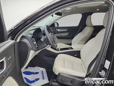 Volvo XC40 2024 2.0 Автомат в Москве № 593836, миниатюра 11