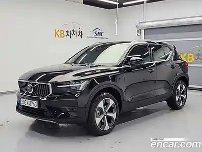 Volvo XC40 2024 2.0 Автомат в Москве № 593836, миниатюра 2