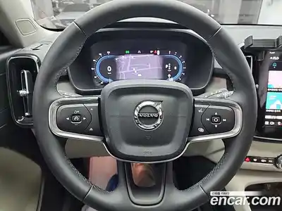 Volvo XC40 2024 2.0 Автомат в Москве № 593836, миниатюра 9