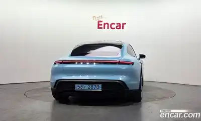 Porsche Taycan 2021 0.1 Автомат в Москве № 594204, миниатюра 3