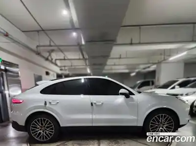 Porsche Cayenne 2023 3.0 Автомат в Москве № 594434, миниатюра 4