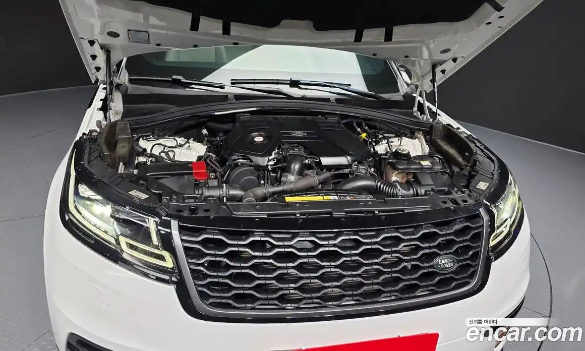 Land Rover Range-Rover Velar 2018 3.0 Автомат в Москве № 594611, фото 6