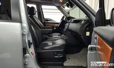 Land Rover Discovery 2013 3.0 Автомат в Москве № 594815, миниатюра 11