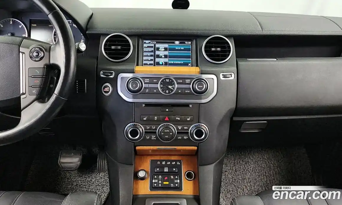 Land Rover Discovery 2013 3.0 Автомат в Москве № 594815, фото 14