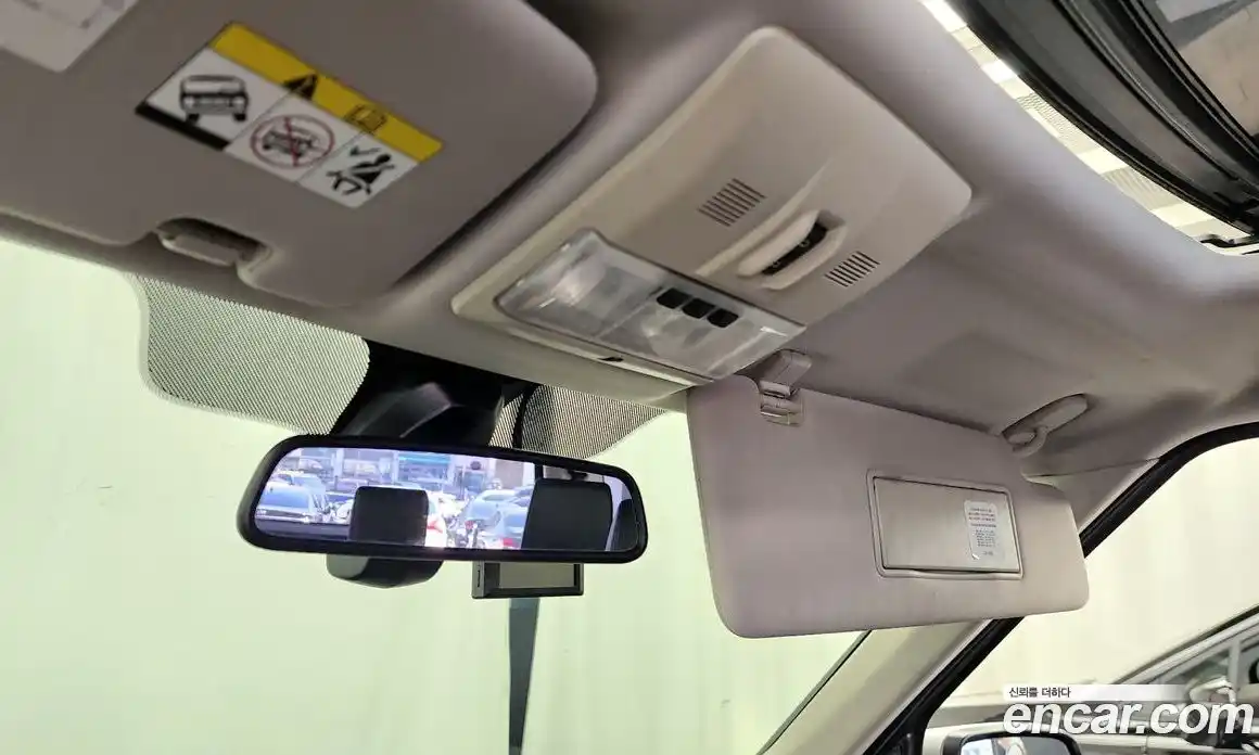 Land Rover Discovery 2013 3.0 Автомат в Москве № 594815, фото 17