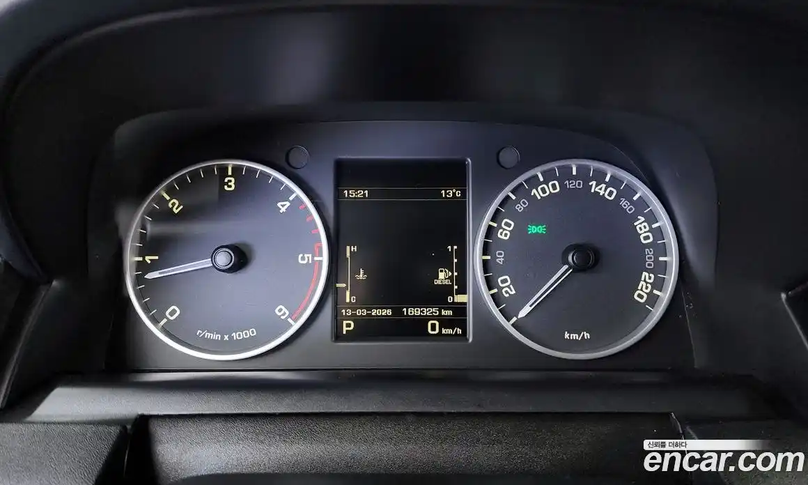 Land Rover Discovery 2013 3.0 Автомат в Москве № 594815, фото 8