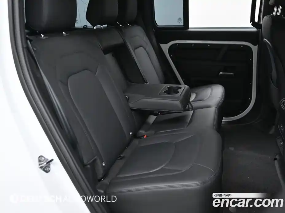 Land Rover Defender 2025 3.0 Автомат в Москве № 594861, фото 12
