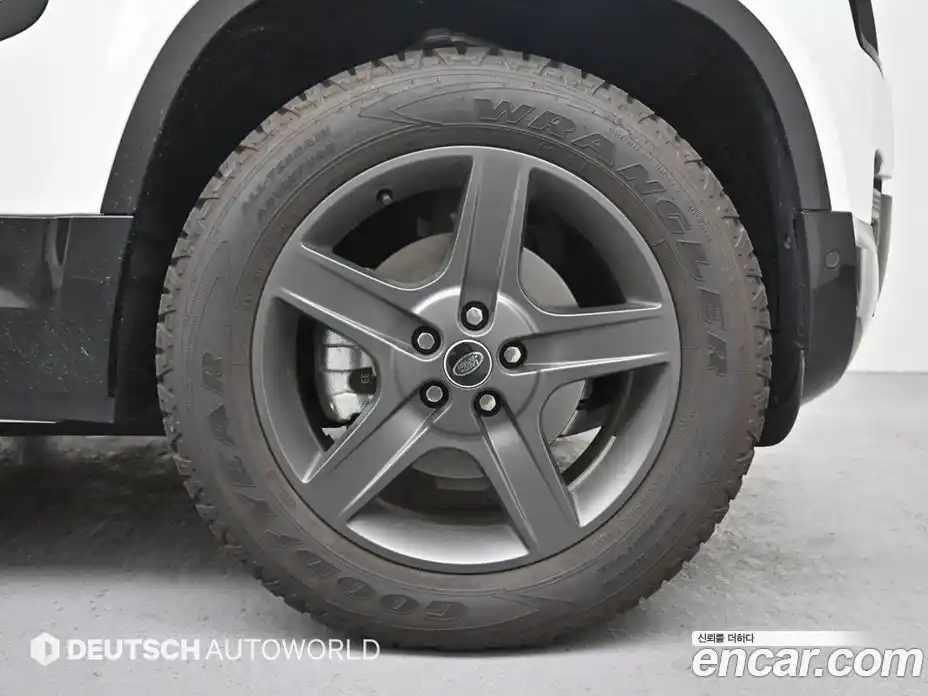 Land Rover Defender 2025 3.0 Автомат в Москве № 594861, фото 5