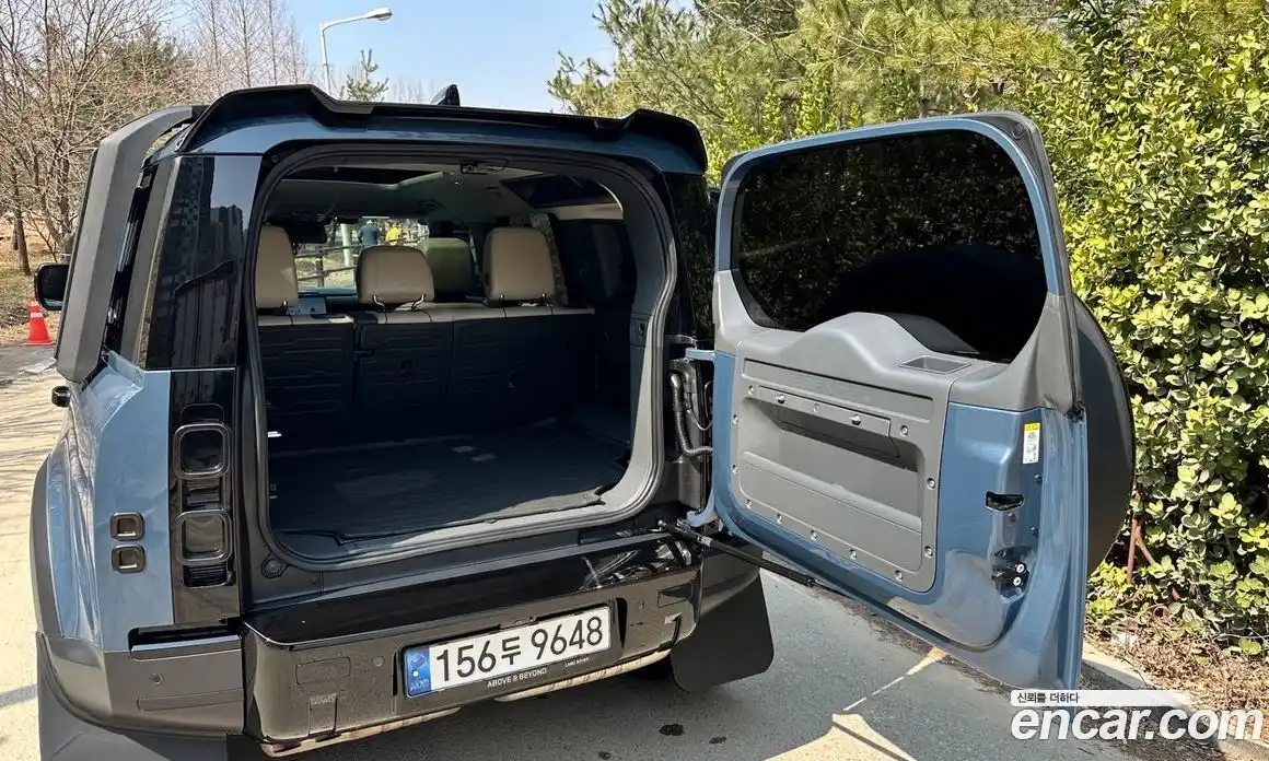 Land Rover Defender 2020 2.0 Автомат в Москве № 594906, фото 19