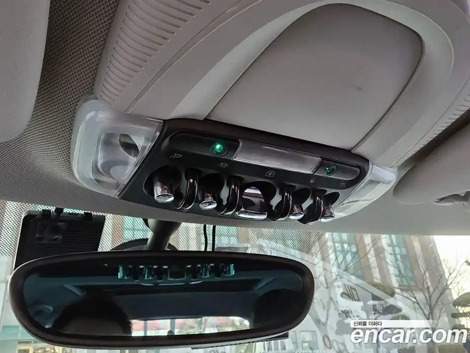 Mini Cooper 2015 1.5 Автомат в Москве № 595335, фото 16