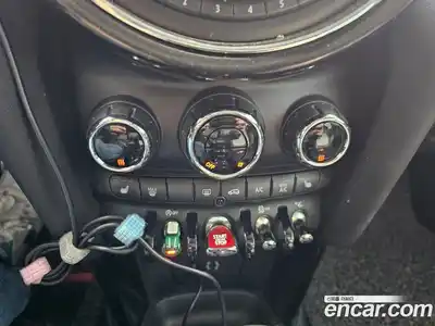 Mini Cooper 2018 2.0 Автомат в Москве № 595338, миниатюра 9