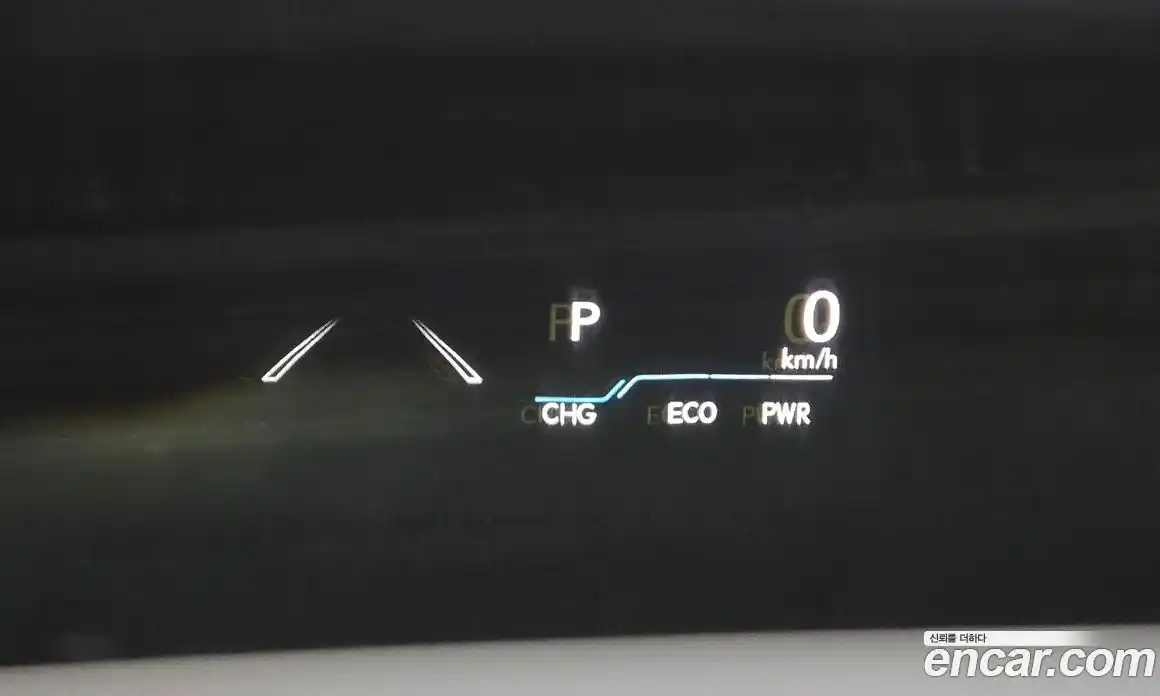 Lexus ES 2023 2.5 Автомат в Москве № 595536, фото 14