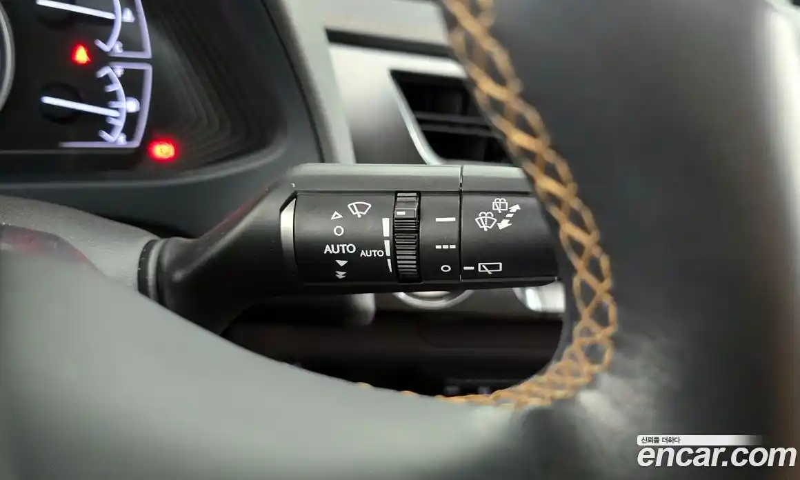 Lexus UX 2019 2.0 Автомат в Москве № 595583, фото 17