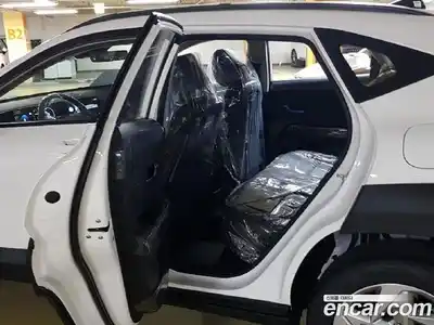 Hyundai Kona 2026 1.6 Автомат в Москве № 607416, миниатюра 8