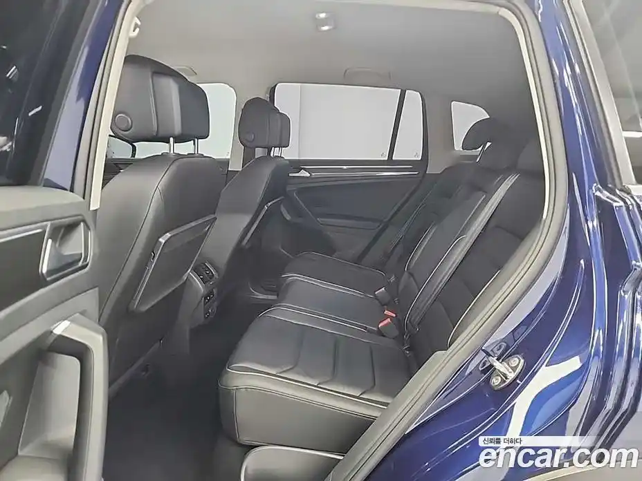 Volkswagen Tiguan 2020 2.0 Автомат в Москве № 607465, фото 12