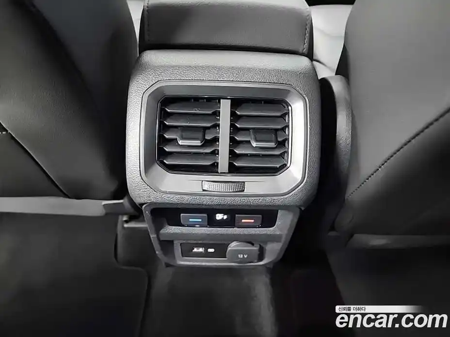 Volkswagen Tiguan 2020 2.0 Автомат в Москве № 607465, фото 13