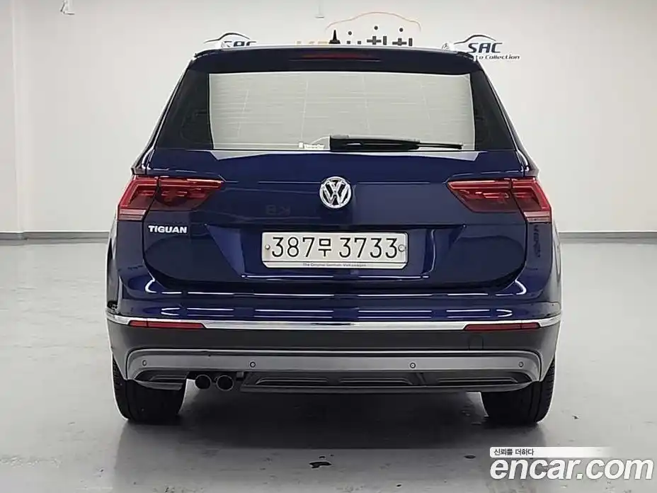 Volkswagen Tiguan 2020 2.0 Автомат в Москве № 607465, фото 3