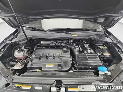 Volkswagen Tiguan 2020 2.0 Автомат в Москве № 607465, миниатюра 5