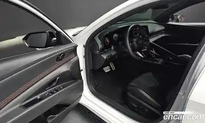 Hyundai Avante 2025 1.6 Автомат в Москве № 607860, миниатюра 11