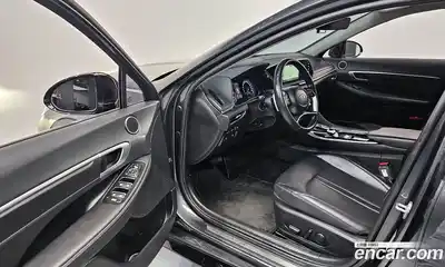 Hyundai Sonata 2022 2.0 Автомат в Москве № 607898, миниатюра 11
