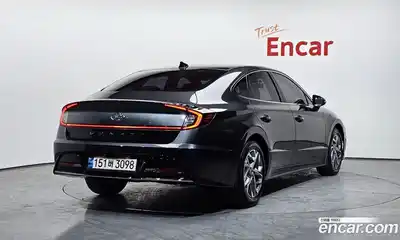 Hyundai Sonata 2022 2.0 Автомат в Москве № 607898, миниатюра 2