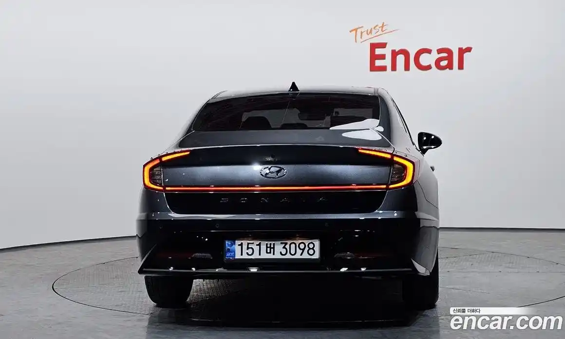 Hyundai Sonata 2022 2.0 Автомат в Москве № 607898, фото 4