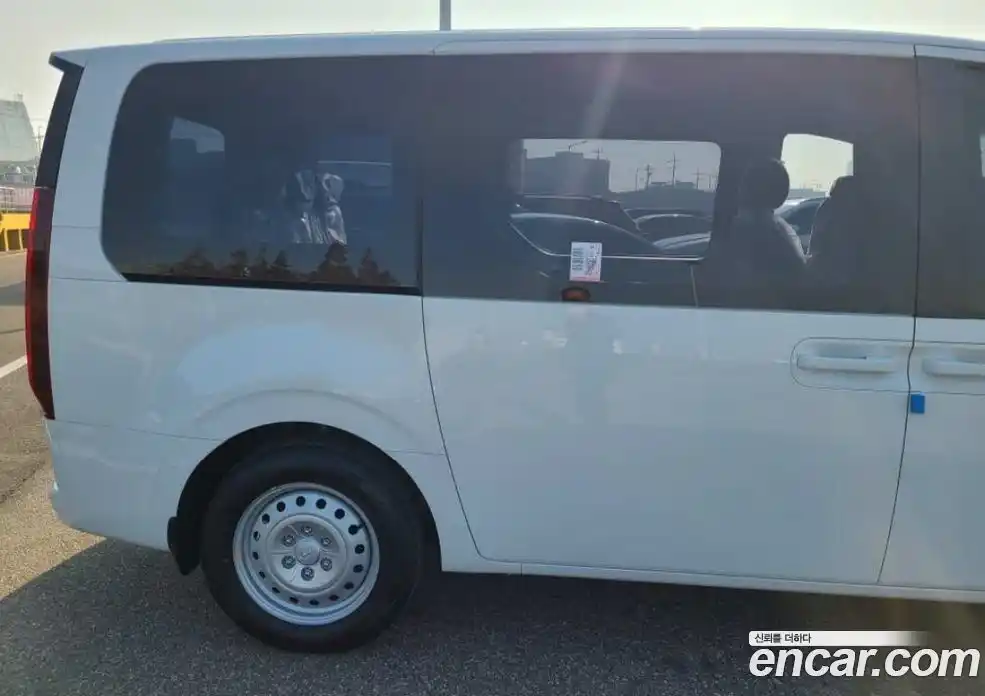 Hyundai Staria 2023 2.2 Автомат в Москве № 607957, фото 5