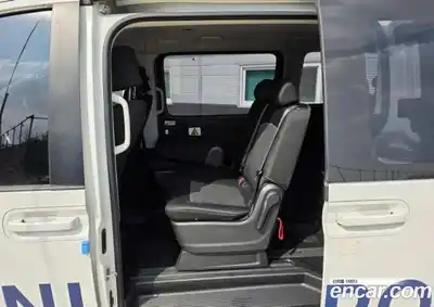 Hyundai Staria 2023 2.2 Автомат в Москве № 607957, миниатюра 9