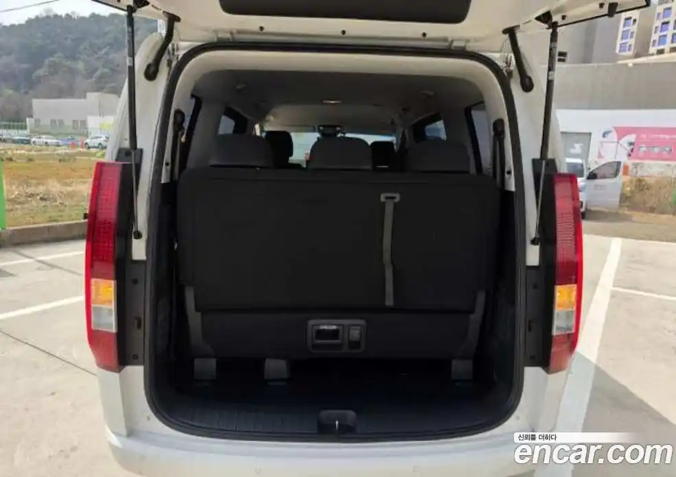 Hyundai Staria 2023 2.2 Автомат в Москве № 607957, фото 10