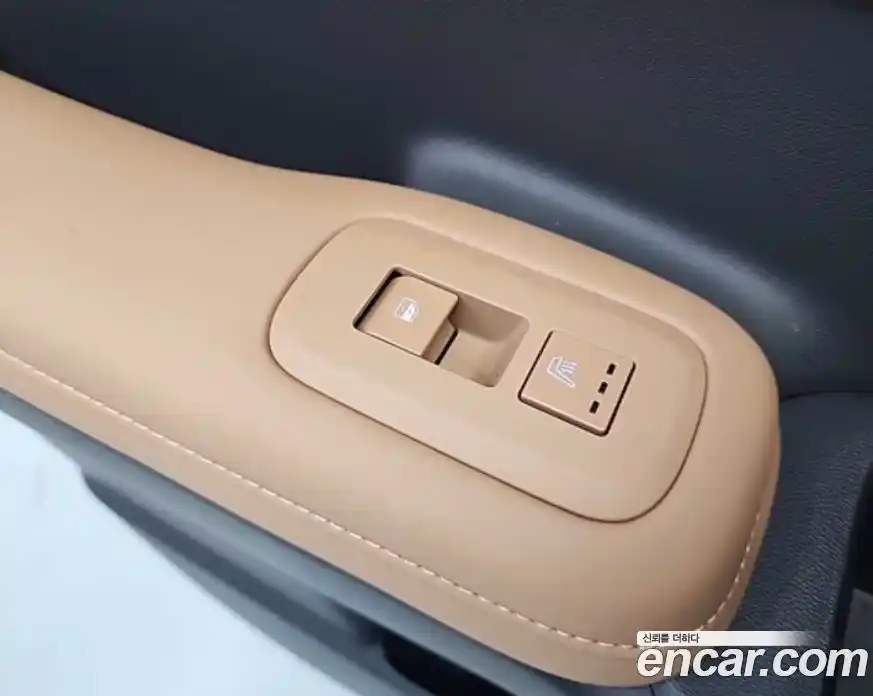 Hyundai Santa Fe 2024 1.6 Автомат в Москве № 608262, фото 19