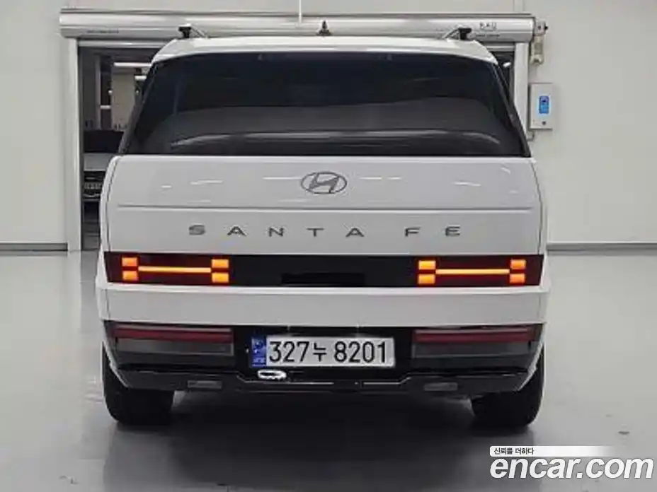 Hyundai Santa Fe 2024 1.6 Автомат в Москве № 608262, фото 3
